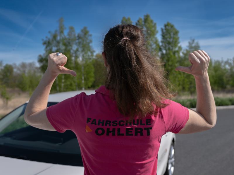 Fahrlehrer gesucht und neu bei Facebook